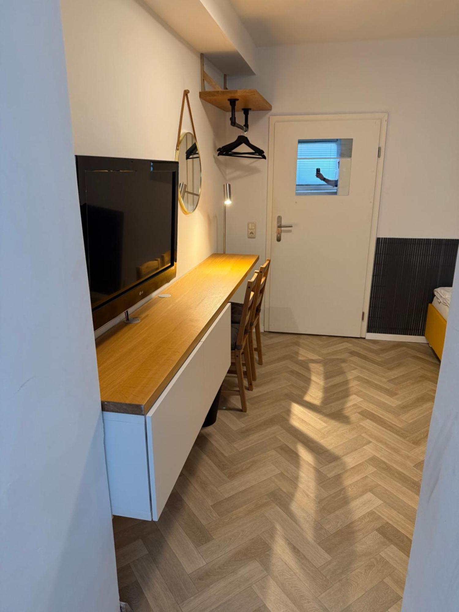 Zentrumsnahes Monteurszimmer Erfurt Zewnętrze zdjęcie